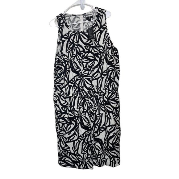 NWT Jason Wu Linen Blend Romper Plus Size 1X White Black Palm Leaves Sleeveless - Picture 1 of 6